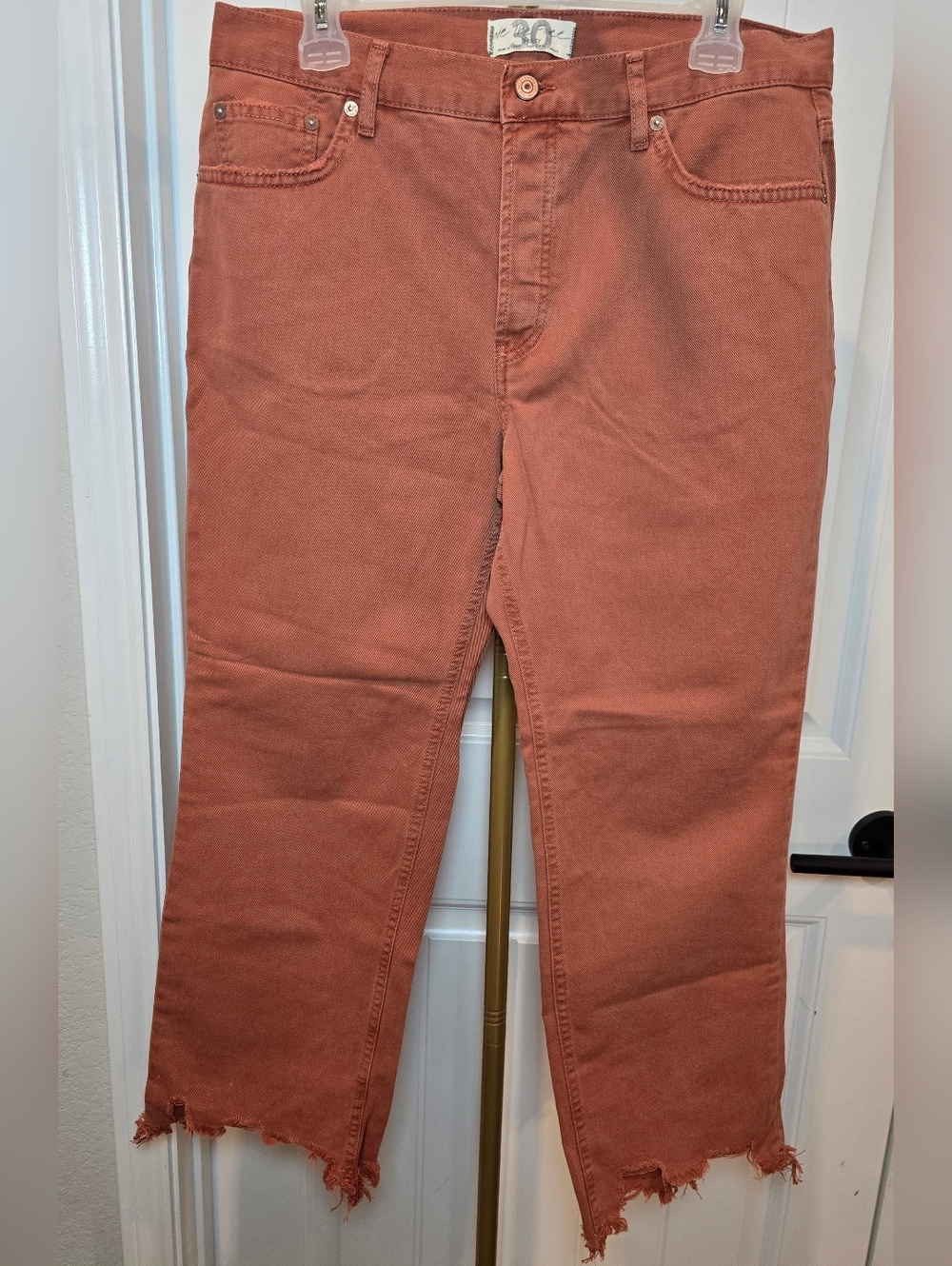 We The Free Size 30 Womens Crop Jeans